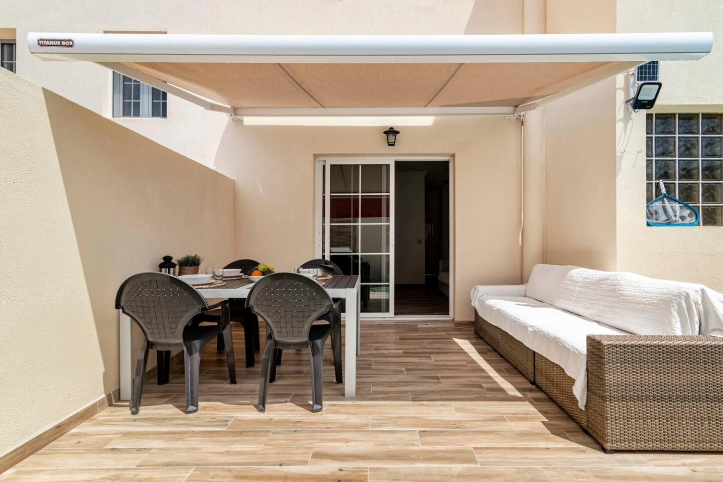 Villa Aspen Gran Canaria Arguineguin Екстериор снимка